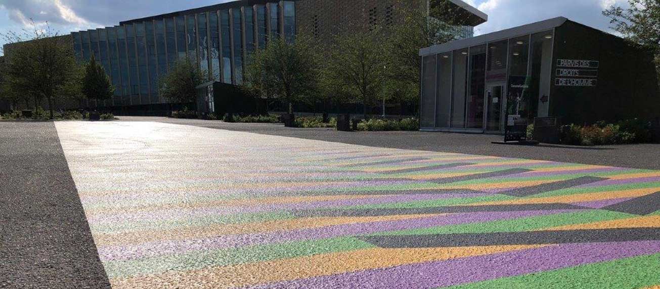 alumigraphics outdoor street graphics