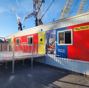 conexpo palfinger trailer graphic wraps